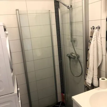 Fin Og Super Sentral Appartement *